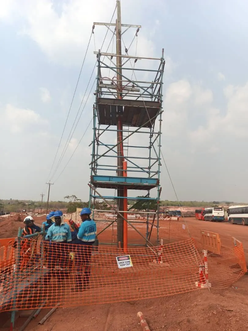 Lightning mast and earthing tower